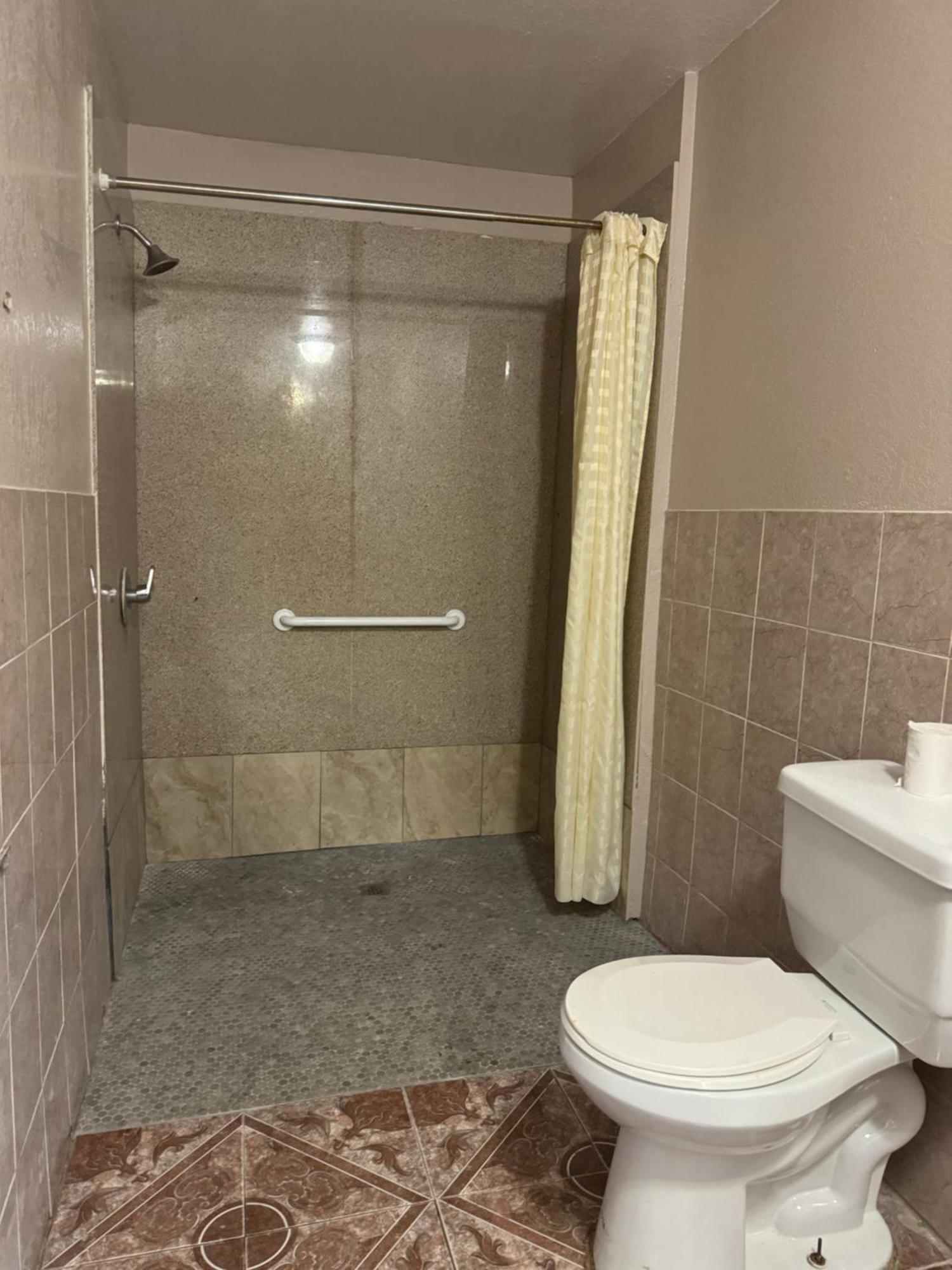 Monterey Motel 롱비치 객실 사진