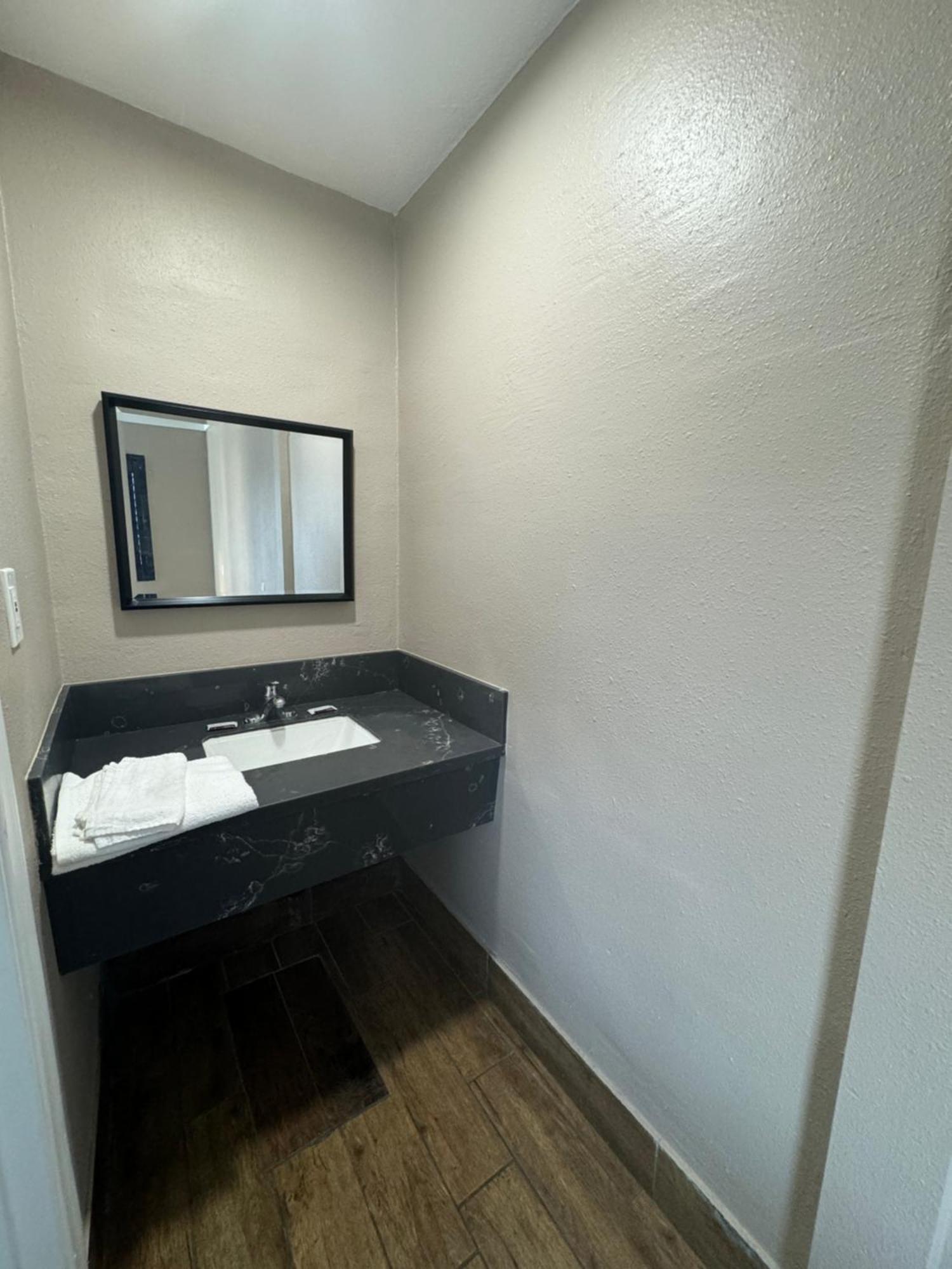 Monterey Motel 롱비치 객실 사진